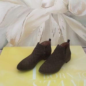 Dr. Scholl's Shooties